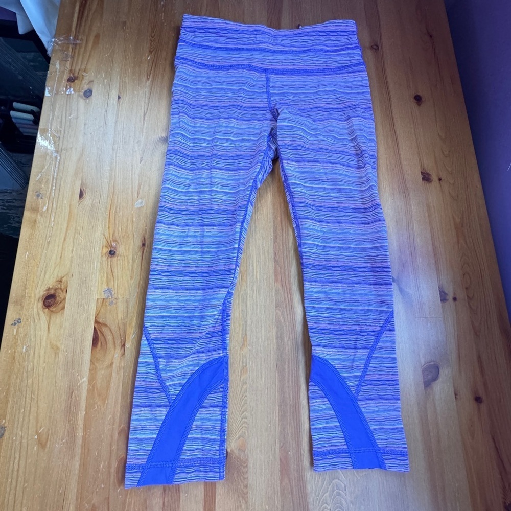 Lululemon capris - Picture 2 of 14